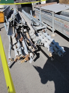 MISC. SCAFFOLDING AND SCAFFOLDING DECK. LOADING & HANDLING FEE $15-4597